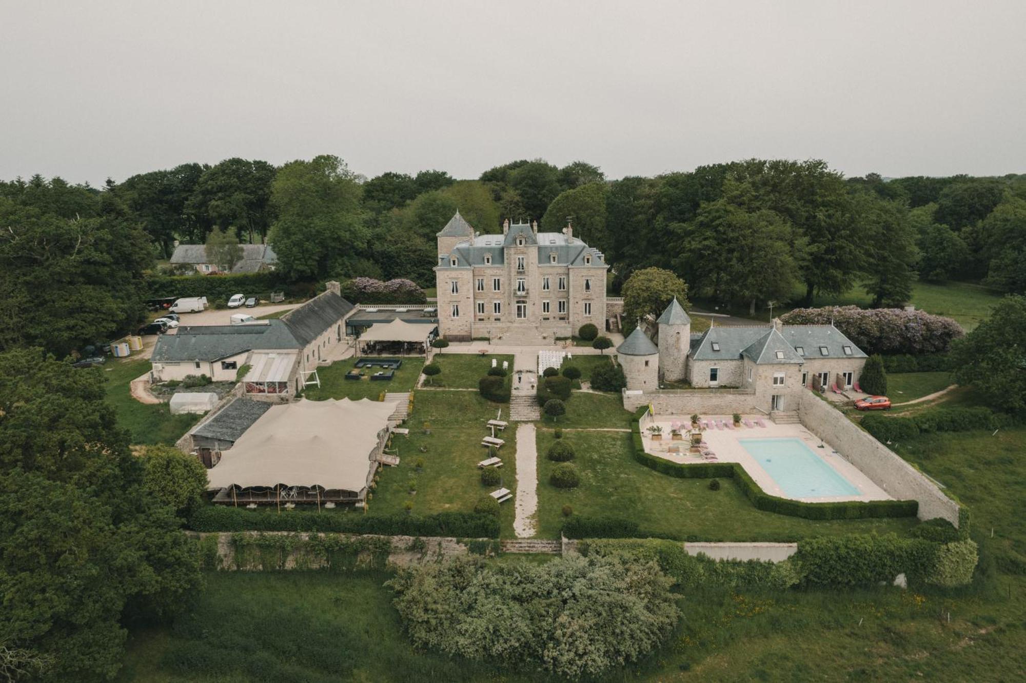 Hotel Manoir De Kerhuel De Quimper Plonéour-Lanvern Exterior foto